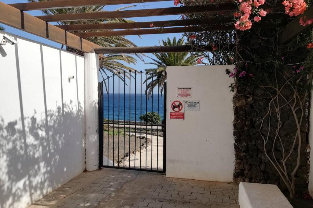 Apartamento Lina 25 Playa Roca Costa Teguise Exterior photo